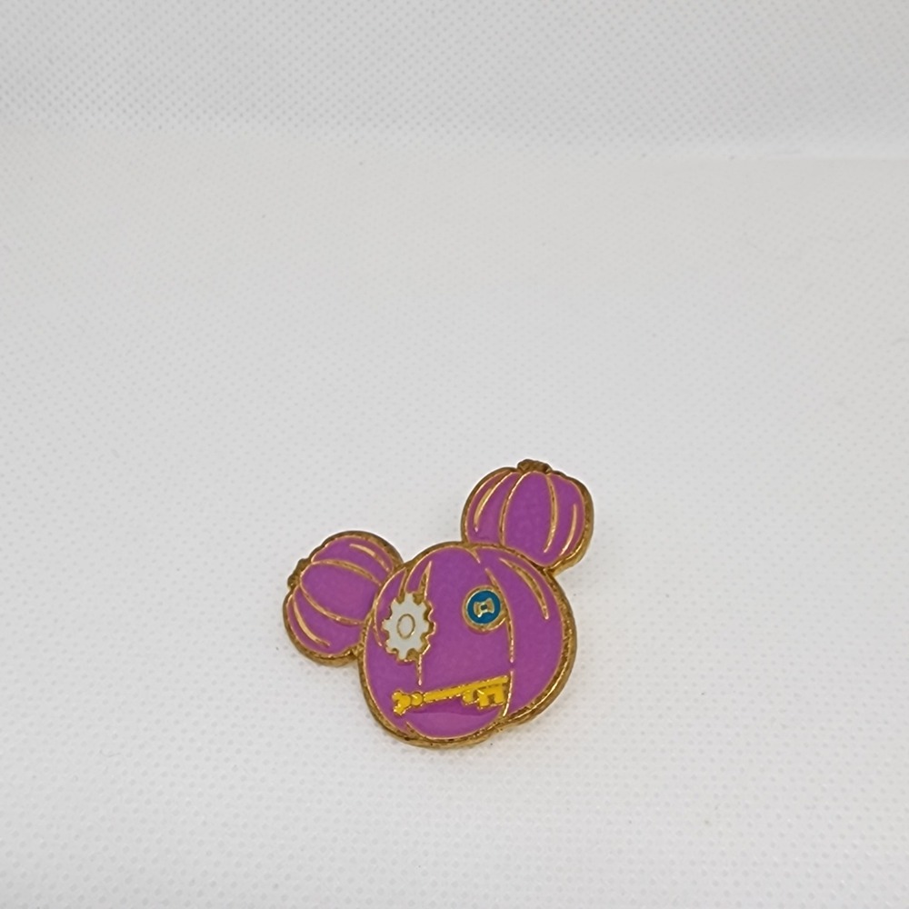 5/$25 Disney Hong Kong Disneyland Stitch Scrump Pumpkin Mickey Head Enamel Pin
